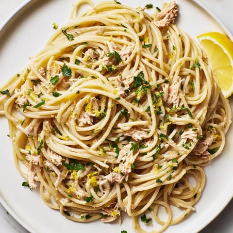 Lemon Garlic Tuna Spaghetti